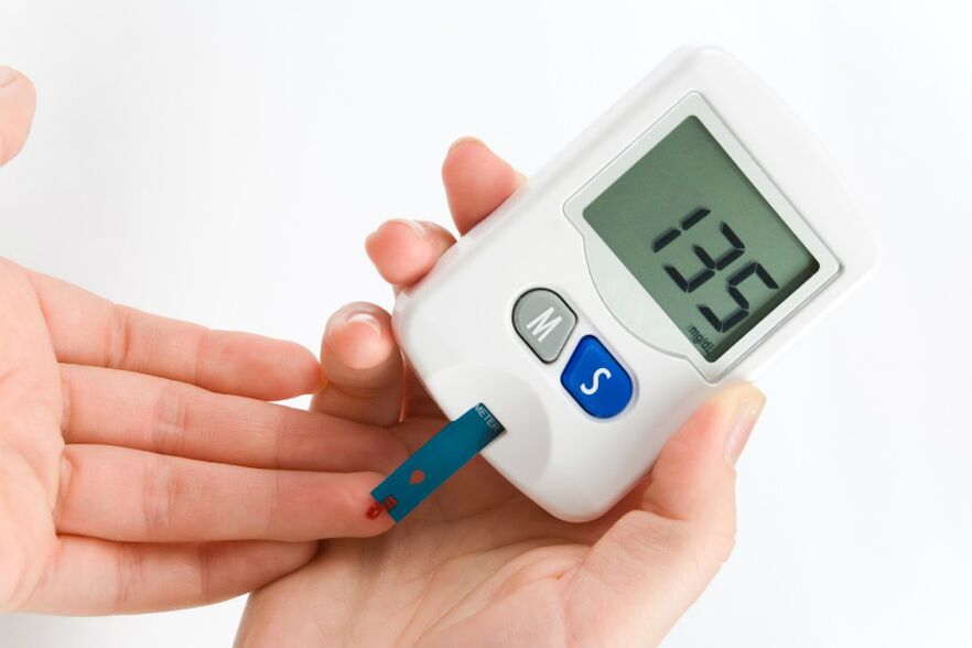 Self -měření hladin glukózy v krvi u diabetes mellitus